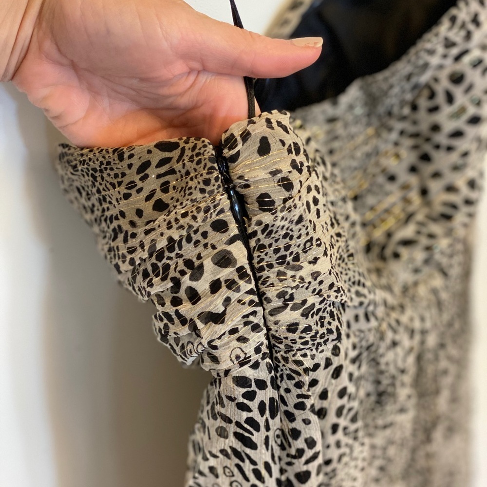 Express Dress - Picture 7 of 7